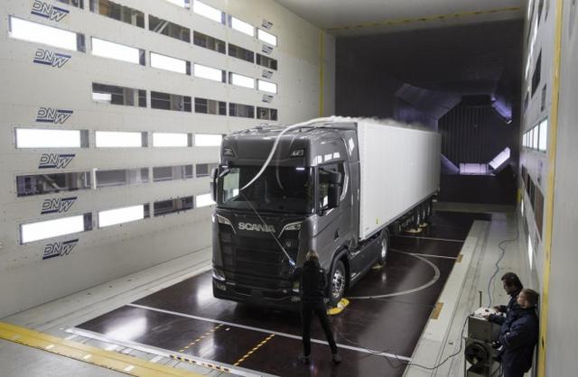 不玩噱头只注重实际意义 新一代斯堪尼亚卡车深度解析 - 第7张 - 提加商用车网 不玩噱头只注重实际意义 新一代斯堪尼亚卡车深度解析 - 第7张