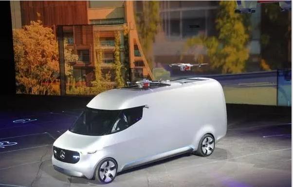颠覆卡车、客车的外观 戴姆勒商用车发布三款未来产品 - 第9张 - 提加商用车网 颠覆卡车、客车的外观 戴姆勒商用车发布三款未来产品 - 第9张