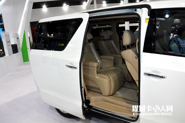 董明珠看中的新能源汽车?银隆纯电动7座MPV实拍 - 第4张 - 提加商用车网 董明珠看中的新能源汽车?银隆纯电动7座MPV实拍 - 第4张
