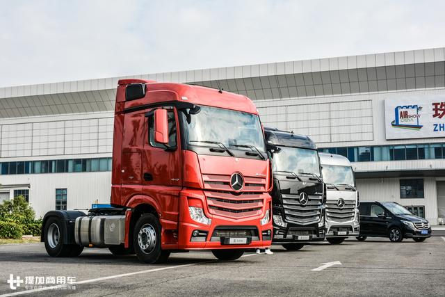 配置提升,国产重卡崛起,带您回顾2017年国内重卡市场的十大事件 - 第5张 - 提加商用车网 配置提升,国产重卡崛起,带您回顾2017年国内重卡市场的十大事件 - 第5张