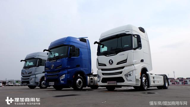 有一款还带电子手刹,德龙6000系列车型集体亮相陕汽50周年厂庆 - 第1张 - 提加商用车网 有一款还带电子手刹,德龙6000系列车型集体亮相陕汽50周年厂庆 - 第1张