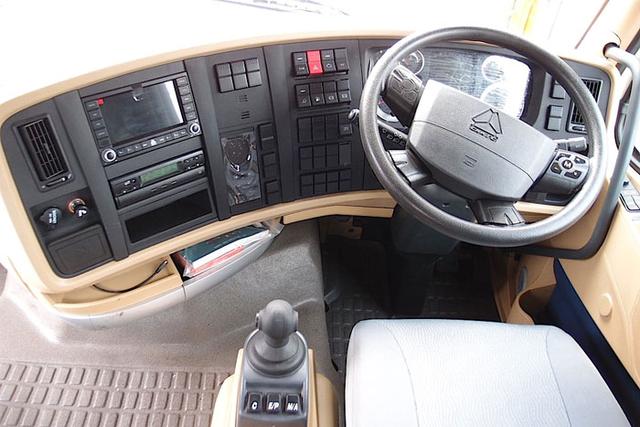 重磅!英国杂志高度评价重汽A7,重汽要在英国卖自卸车? - 第2张 - 提加商用车网 重磅!英国杂志高度评价重汽A7,重汽要在英国卖自卸车? - 第2张