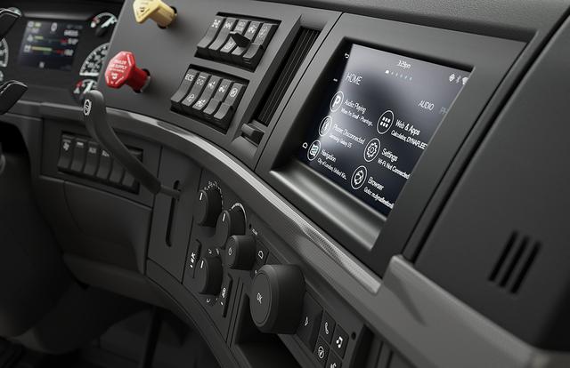 空调、冰箱、微波炉全都有,卧铺106cm宽,沃尔沃长头卡车VNL详解 - 第41张 - 提加商用车网 空调、冰箱、微波炉全都有,卧铺106cm宽,沃尔沃长头卡车VNL详解 - 第41张