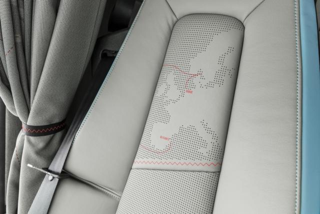 兼具超高性能和舒适度 沃尔沃再推帆船赛限量版卡车 - 第4张