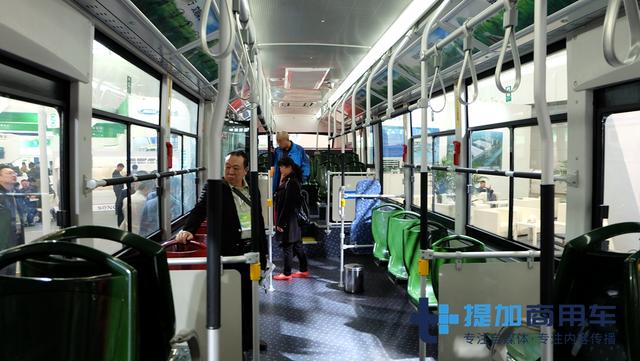以氢气为燃料，买一辆国家还补助50万，中通12米新款公交实拍 - 第6张