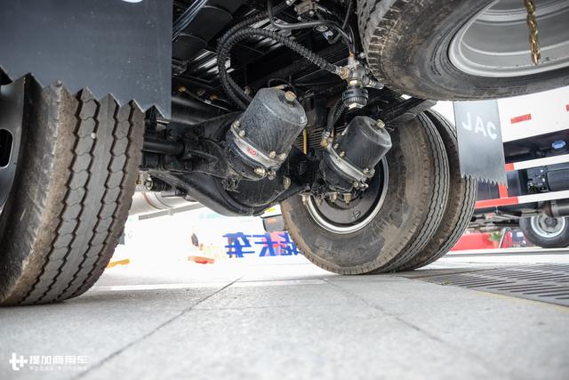 配福田康明斯ISF3.8发动机,江淮帅铃新款栏板轻卡详解 - 第7张 - 提加商用车网 配福田康明斯ISF3.8发动机,江淮帅铃新款栏板轻卡详解 - 第7张