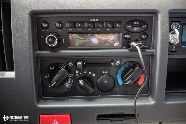 190马力配法士特8挡变速器,江淮威司达大轻卡同级别几乎无敌 - 第19张 - 提加商用车网 190马力配法士特8挡变速器,江淮威司达大轻卡同级别几乎无敌 - 第19张