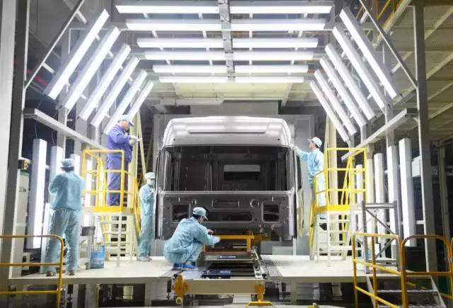 获得新能源汽车生产资质,徐工新能源厢式货车亮相 - 第3张 - 提加商用车网 获得新能源汽车生产资质,徐工新能源厢式货车亮相 - 第3张