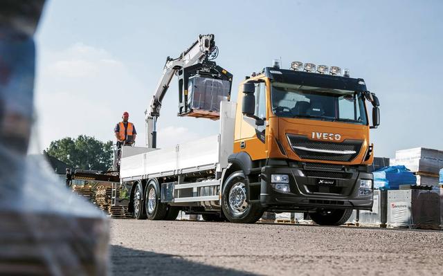 8x4底盘自重9吨业内最轻,依维柯发布全新X-WAY工程车 - 第4张 - 提加商用车网 8x4底盘自重9吨业内最轻,依维柯发布全新X-WAY工程车 - 第4张