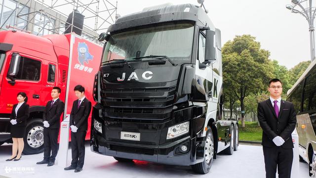 半年没过国产重卡升级了一遍，下半年还有重磅车型值得期待 - 第6张