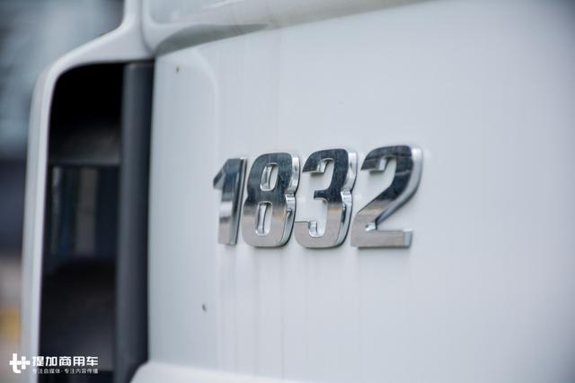 电视转播车为何都用进口卡车底盘？这台奔驰单桥载货车告诉您 - 第14张