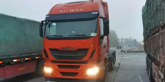 物流散户很难干？他拉钢材半年就买了两辆依维柯进口卡车 - 第4张