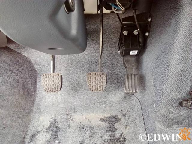 硬派拖拉机?奔驰乌尼莫克U4000越野卡车深度解析 - 第37张 - 提加商用车网 硬派拖拉机?奔驰乌尼莫克U4000越野卡车深度解析 - 第37张