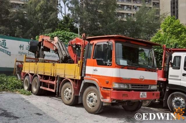经典的日系卡车这里都有? 香港街头某货运停车场实拍 - 第17张 - 提加商用车网 经典的日系卡车这里都有? 香港街头某货运停车场实拍 - 第17张