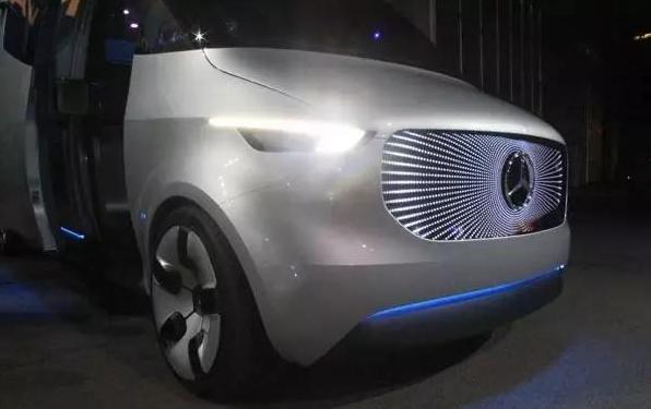 颠覆卡车、客车的外观 戴姆勒商用车发布三款未来产品