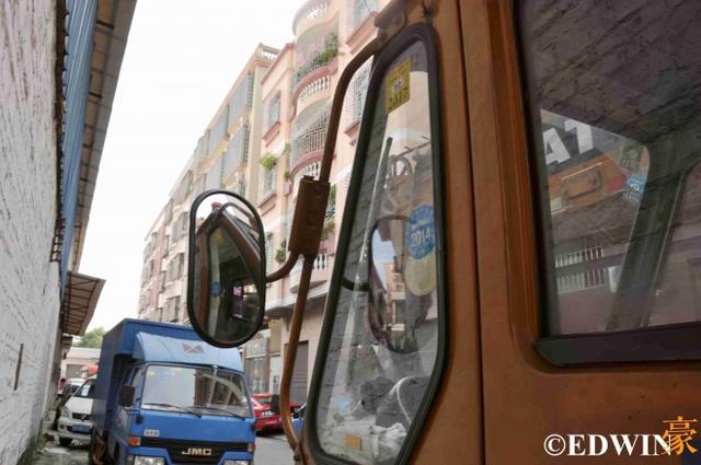 依然还皮实耐用?20多年的日本三菱吊车实拍 - 第6张 - 提加商用车网 依然还皮实耐用?20多年的日本三菱吊车实拍 - 第6张