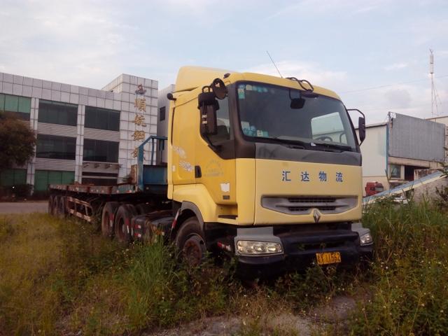 霸龙507的原型车 接近报废的雷诺Premiun重卡实拍 - 第5张