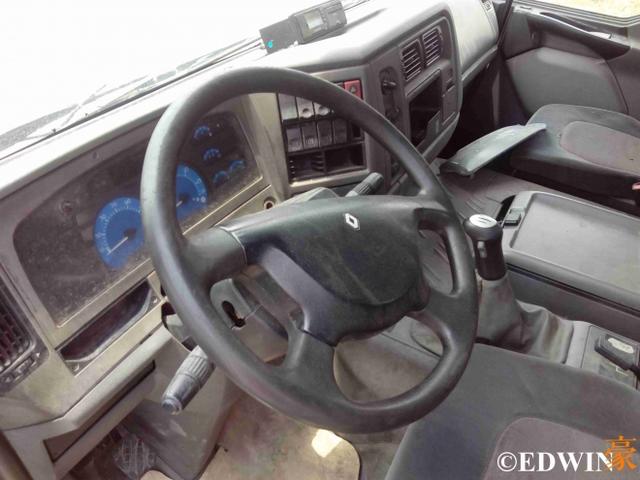 霸龙507的原型车 接近报废的雷诺Premiun重卡实拍 - 第32张