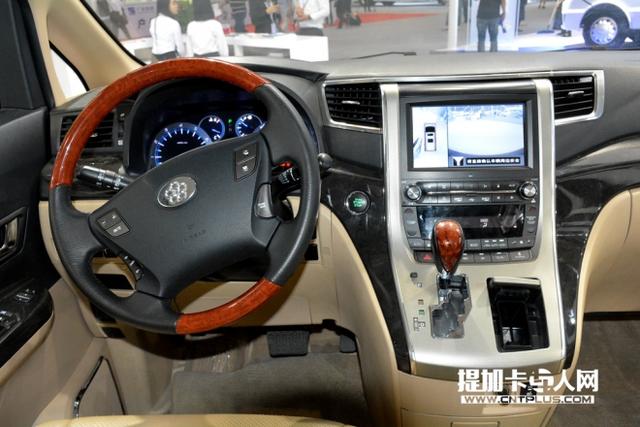 董明珠看中的新能源汽车？银隆纯电动7座MPV实拍 - 第7张