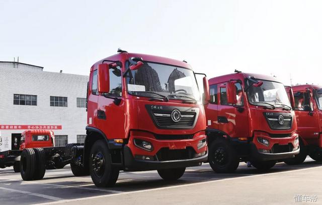 解放和东风相约搞事情？国产卡车市场一天内迎来两款新一代车型