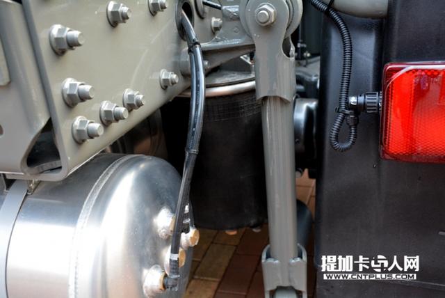 国产卡车终于站起来了?中国重汽第一代智能卡车实拍评测 - 第18张 - 提加商用车网 国产卡车终于站起来了?中国重汽第一代智能卡车实拍评测 - 第18张