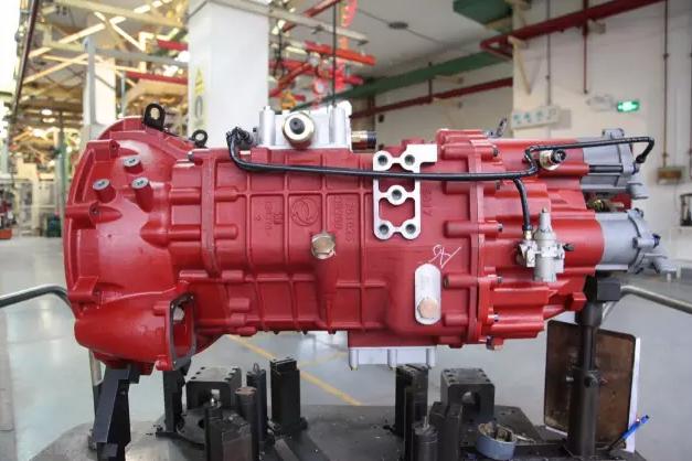 去年销量过万 东风天龙重卡未来将主推自产变速箱 - 第4张 - 提加商用车网 去年销量过万 东风天龙重卡未来将主推自产变速箱 - 第4张