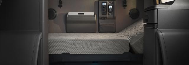 空调、冰箱、微波炉全都有,卧铺106cm宽,沃尔沃长头卡车VNL详解 - 第36张 - 提加商用车网 空调、冰箱、微波炉全都有,卧铺106cm宽,沃尔沃长头卡车VNL详解 - 第36张