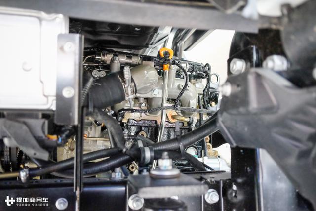 配置向重卡看齐,还能上蓝牌?江淮帅铃全能轻卡深度解析 - 第23张 - 提加商用车网 配置向重卡看齐,还能上蓝牌?江淮帅铃全能轻卡深度解析 - 第23张