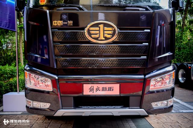 千升大油箱+近一米超宽卧铺？500马力解放新J6P重卡详解 - 第4张