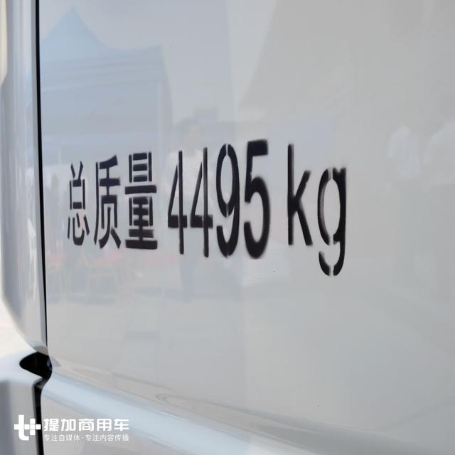 超载最严重的其实是轻卡?浅析蓝牌轻型货车为何限重4.5吨 - 第4张 - 提加商用车网 超载最严重的其实是轻卡?浅析蓝牌轻型货车为何限重4.5吨 - 第4张