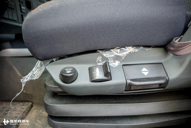 它把卧铺做到了98厘米,重汽540马力T7H新版牵引车详解 - 第15张 - 提加商用车网 它把卧铺做到了98厘米,重汽540马力T7H新版牵引车详解 - 第15张