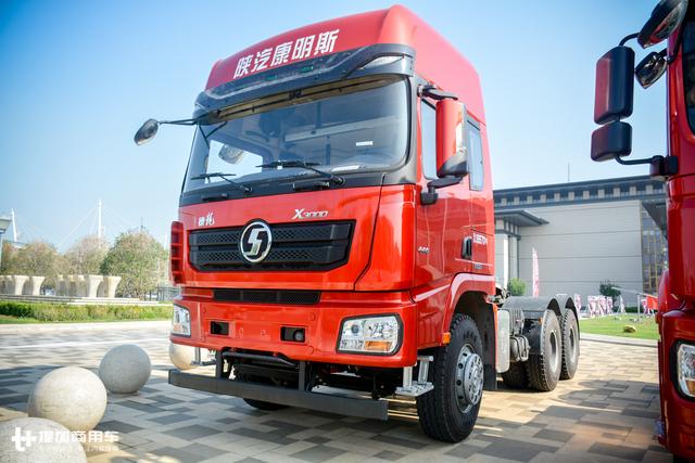 能拉100吨，还可以越野？西康发动机的德龙X3000牵引车详解 - 第1张