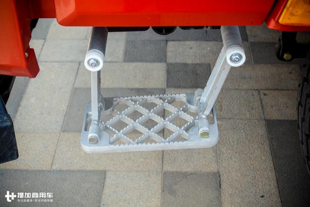 能拉100吨，还可以越野？西康发动机的德龙X3000牵引车详解 - 第24张