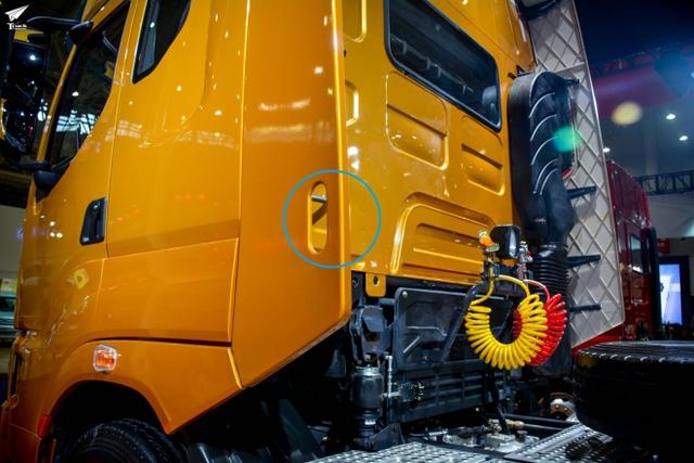 柳汽也有高配置车型 乘龙H7高端重卡评测 - 第10张 - 提加商用车网 柳汽也有高配置车型 乘龙H7高端重卡评测 - 第10张