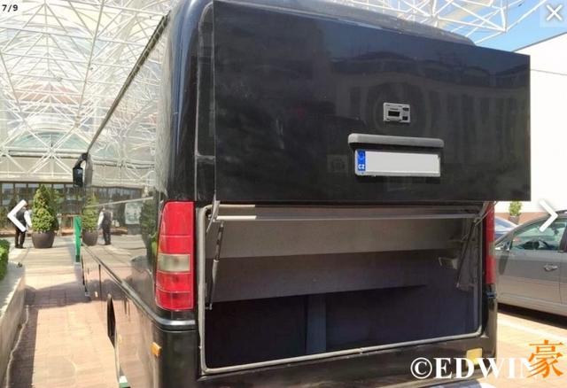 奔驰也有“考斯特”车型?仅有一代的奔驰Medio中巴实拍 - 第10张 - 提加商用车网 奔驰也有“考斯特”车型?仅有一代的奔驰Medio中巴实拍 - 第10张