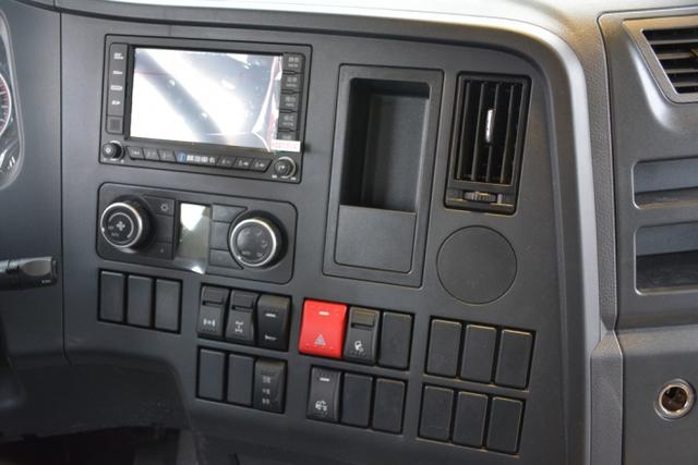 为何最近这么火?实拍陕汽德龙X3000危化品牵引车 - 第9张 - 提加商用车网 为何最近这么火?实拍陕汽德龙X3000危化品牵引车 - 第9张