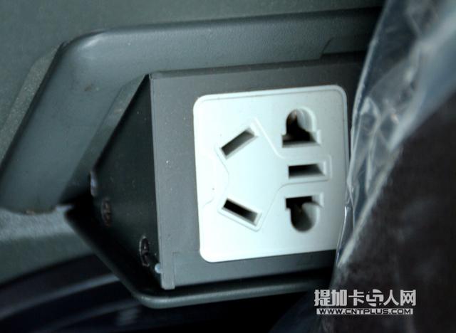 欧洲范+刹车制动配置较高 东风天龙旗舰4X2高端车型图解 - 第16张 - 提加商用车网 欧洲范+刹车制动配置较高 东风天龙旗舰4X2高端车型图解 - 第16张