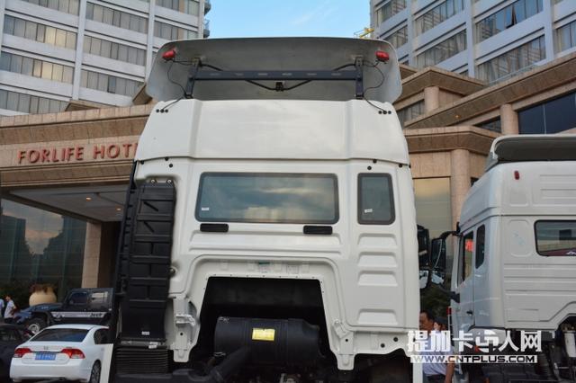 要成为中卡市场的明星车型？重汽T5G载货车底盘图解 - 第4张