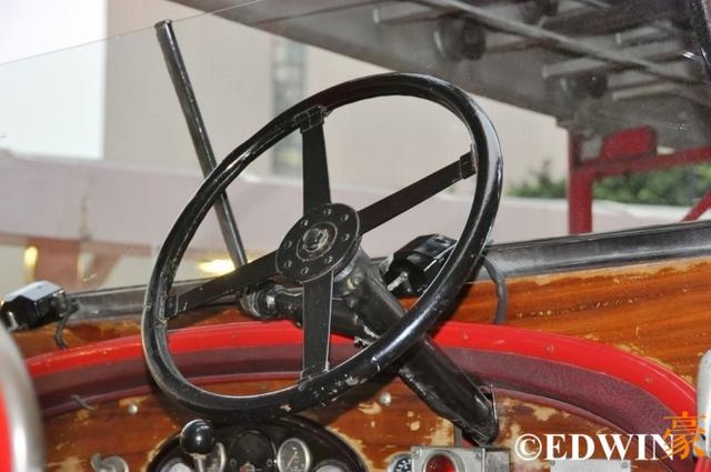 香港消防最爱的品牌？丹尼斯DENNIS经典消防车实拍