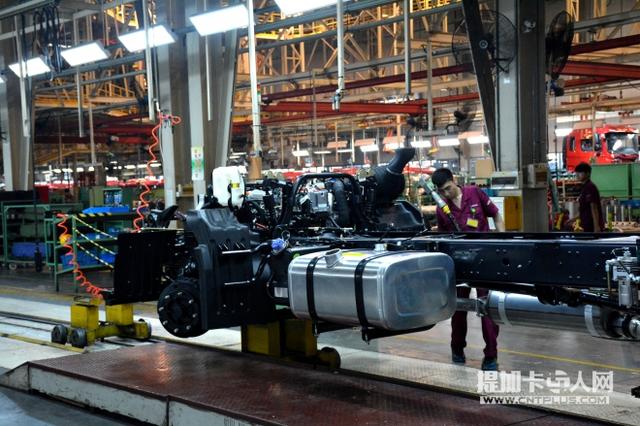 新款K5最抢眼 揭秘江淮格尔发中重卡生产过程 - 第14张 - 提加商用车网 新款K5最抢眼 揭秘江淮格尔发中重卡生产过程 - 第14张