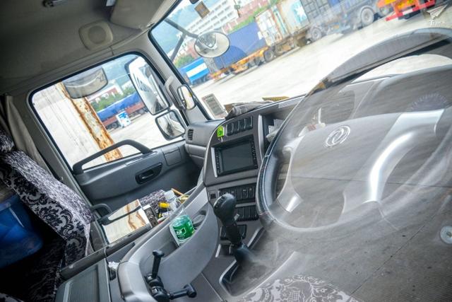 和国内版本有何不同?港版东风天龙牵引车实拍 - 第14张 - 提加商用车网 和国内版本有何不同?港版东风天龙牵引车实拍 - 第14张