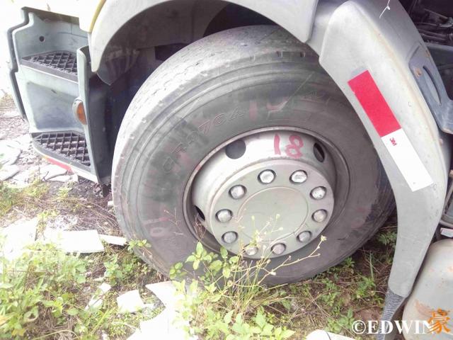 霸龙507的原型车 接近报废的雷诺Premiun重卡实拍 - 第14张