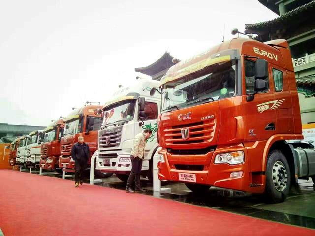 560马力牵引车领衔 联合卡车明年主推的9款卡车都在这