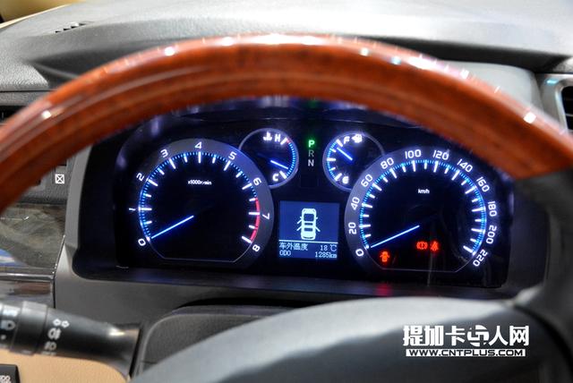 董明珠看中的新能源汽车?银隆纯电动7座MPV实拍 - 第8张 - 提加商用车网 董明珠看中的新能源汽车?银隆纯电动7座MPV实拍 - 第8张