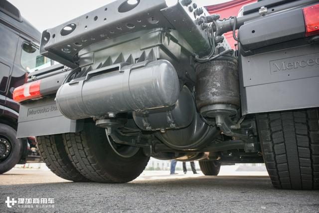 国产卡车模仿进口卡车,为啥总是差了大半截?奔驰新Actros告诉您 - 第42张 - 提加商用车网 国产卡车模仿进口卡车,为啥总是差了大半截?奔驰新Actros告诉您 - 第42张