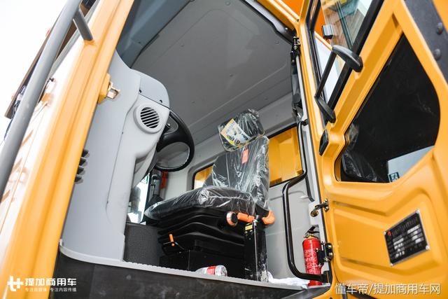 开在路上大卡车都怕它?带您见识下自重30吨的陕汽自卸车巨无霸 - 第5张 - 提加商用车网 开在路上大卡车都怕它?带您见识下自重30吨的陕汽自卸车巨无霸 - 第5张