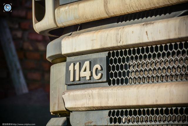 从韩国“退役”到国内的？已经报废的斯堪尼亚自卸车实拍 - 第3张