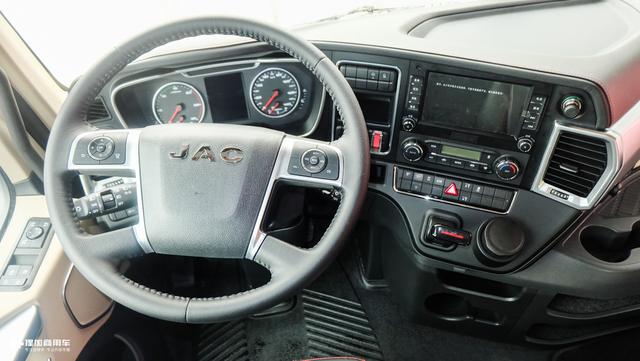 配置堪比房车，还是最帅的江淮重卡，格尔发K7深度解析