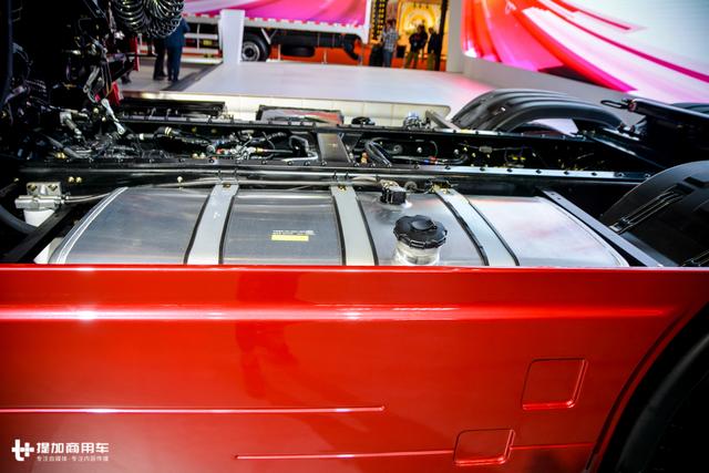 诚意呢？40多万的庆铃新款巨咖重卡，车钥匙还不如面包车的 - 第35张
