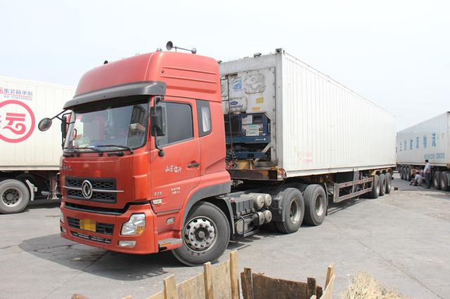 现在的货运这么不好干?这个天龙用户6年才跑了40万公里 - 第1张 - 提加商用车网 现在的货运这么不好干?这个天龙用户6年才跑了40万公里 - 第1张